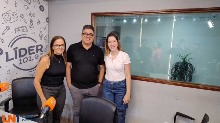 Deputada Cibele Moura e ex - vereadora Aurélia Fernandes no Encontros & Debates 