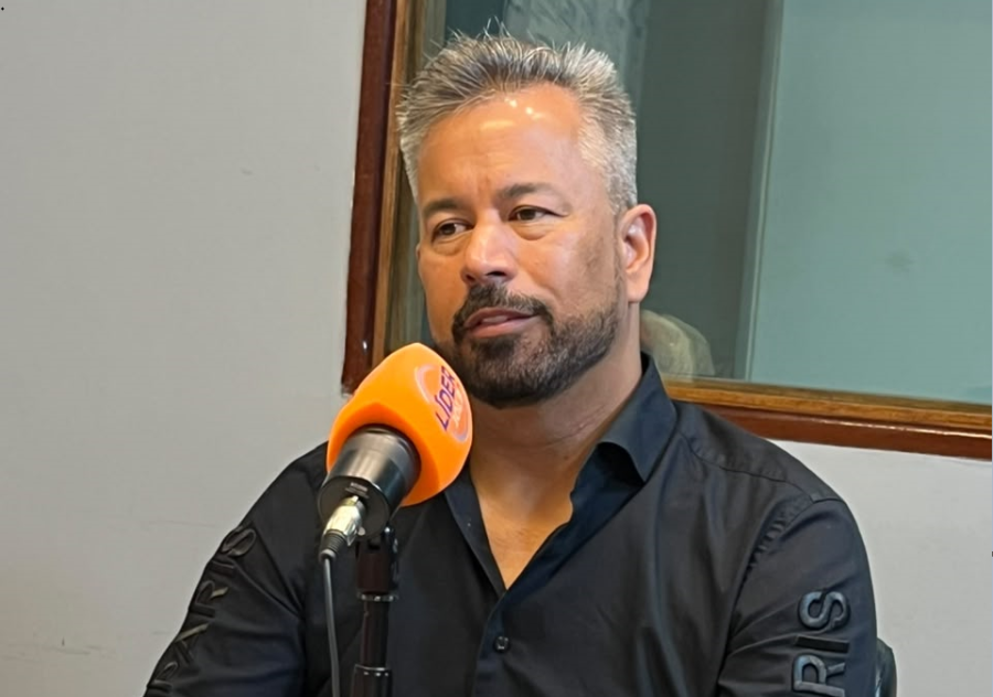 Rogério Siqueira participa do Papo Esportivo Esportivabet na Rádio Líder FM. 