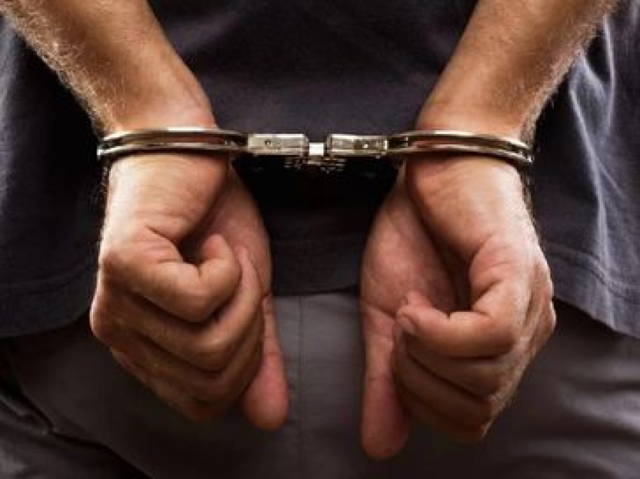 Homem apontado como mandante de dois homicídios em Murici é preso em apartamento na Ponta Verde