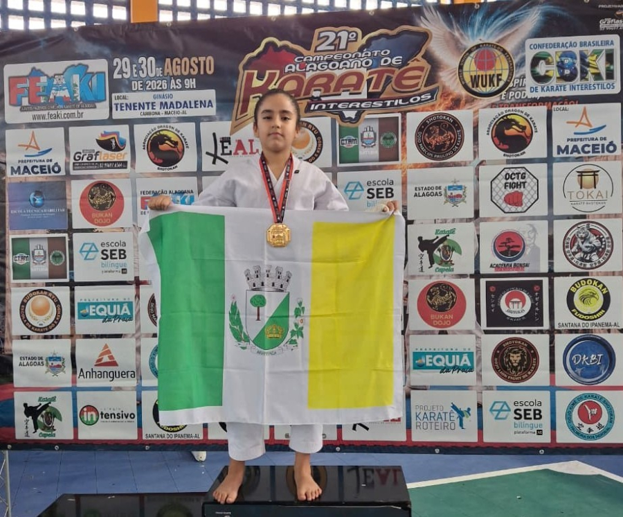 Vitória é campeã no Kata no 21º Campeonato Alagoano de Karatê Interestilos