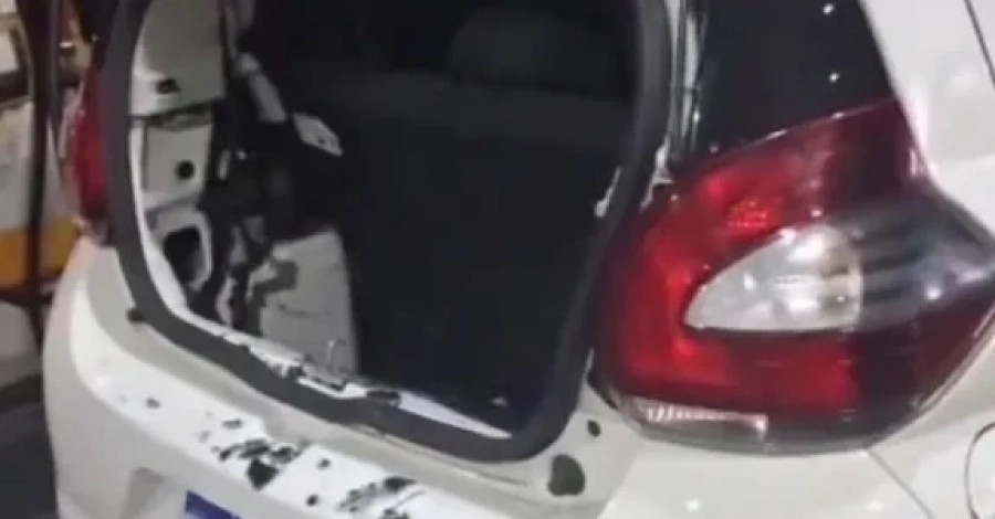 Motorista que levava torcedores do CSA tem carro depredado em plena Avenida Fernandes Lima