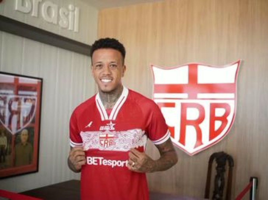 Zagueiro do CRB denuncia injúria racial durante partida contra o Operário-PR