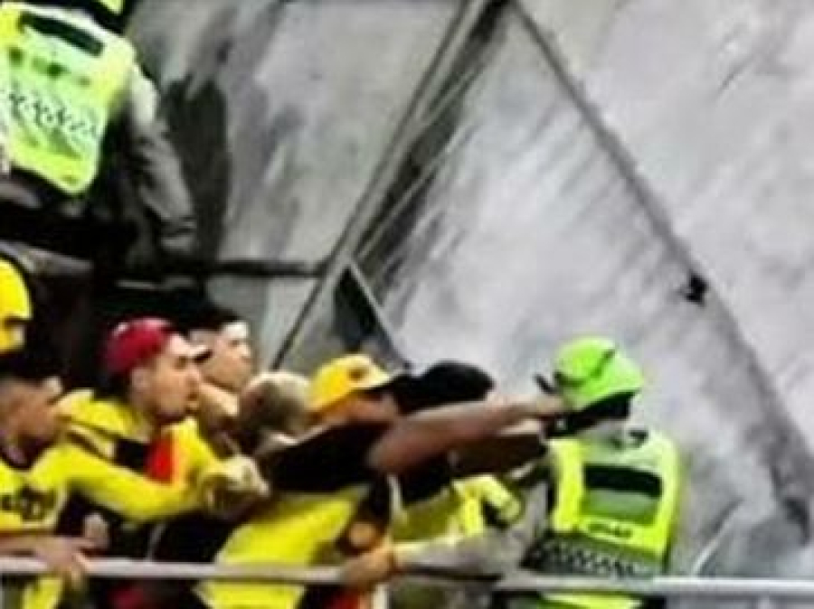 Torcedor do Sport é preso no Recife após agredir PM durante jogo contra o CRB