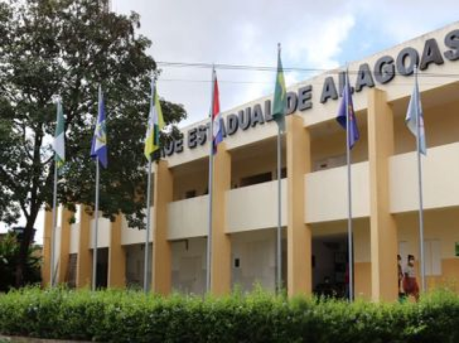 Uneal abre 131 vagas para quem já tem diploma em seis cidades de AL