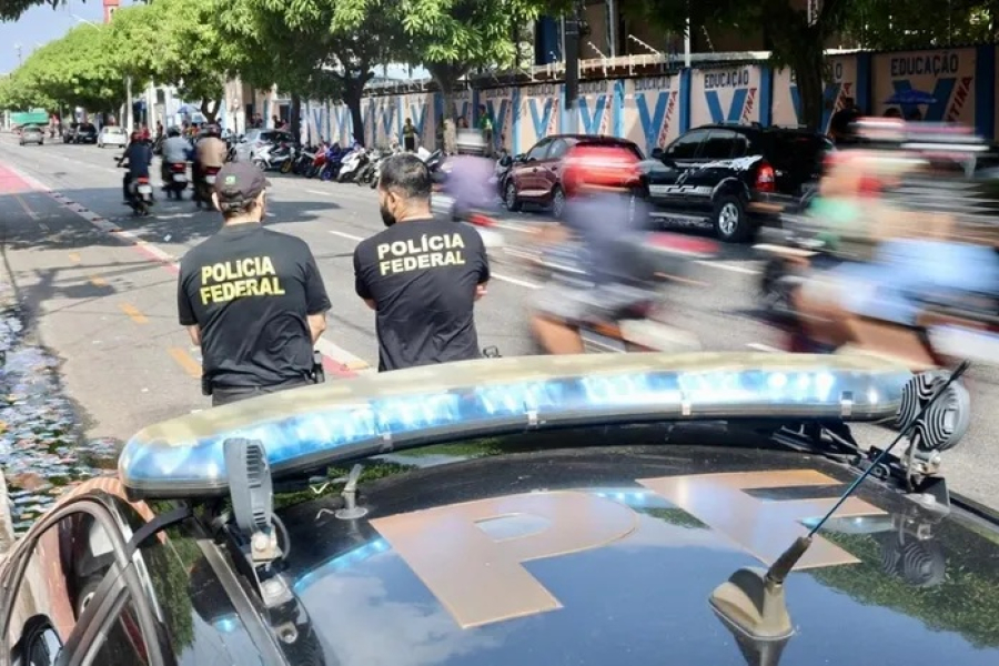 Polícia Federal instaura 49 inquéritos e apreende mais de R$ 2,8 milhões por crimes eleitorais no primeiro turno