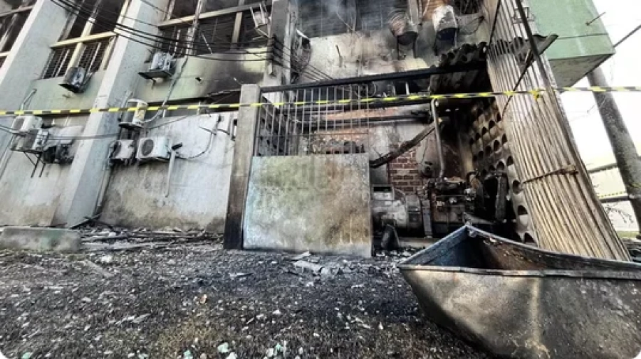  Incêndio na UFPE destrói laboratórios e deixa prejuízo estimado em R$ 100 milhões