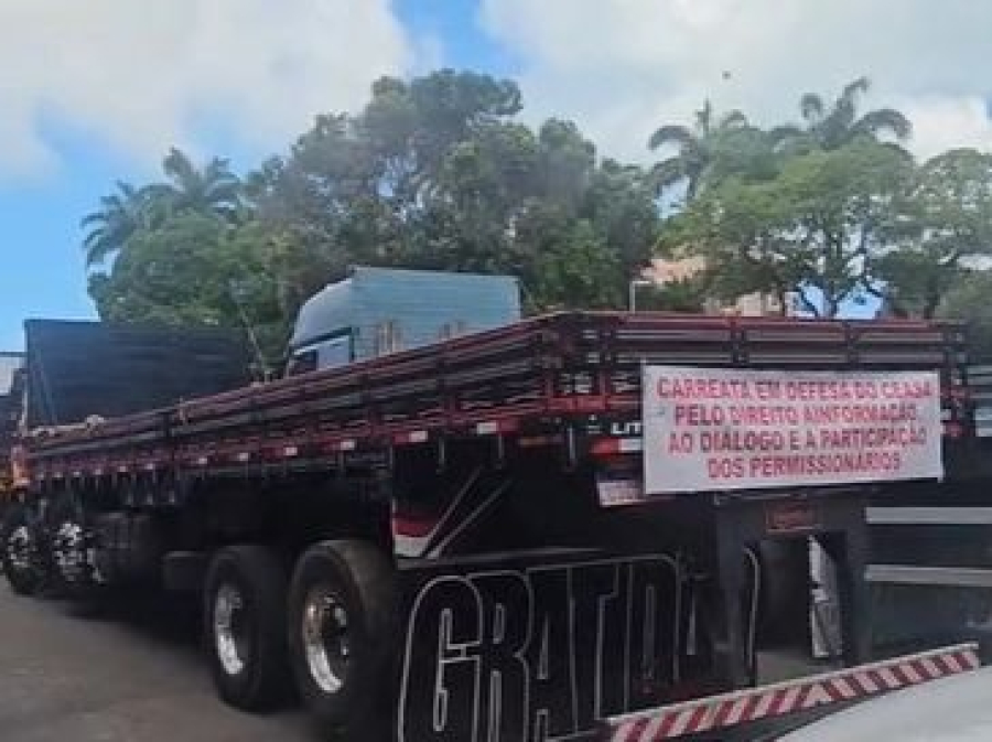 Comerciantes da Ceasa protestam contra concessão do complexo à iniciativa privada