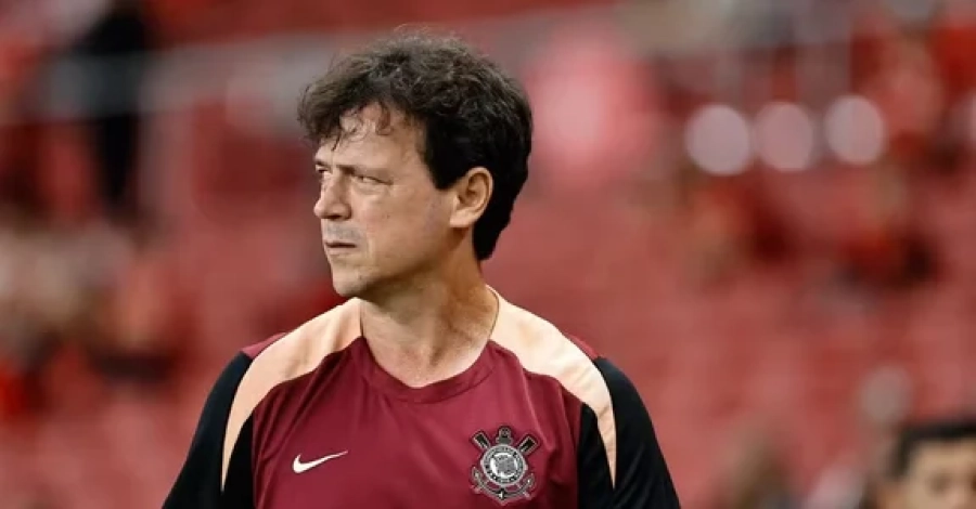 Corinthians perde pela sétima vez seguida e demite Fernando Diniz