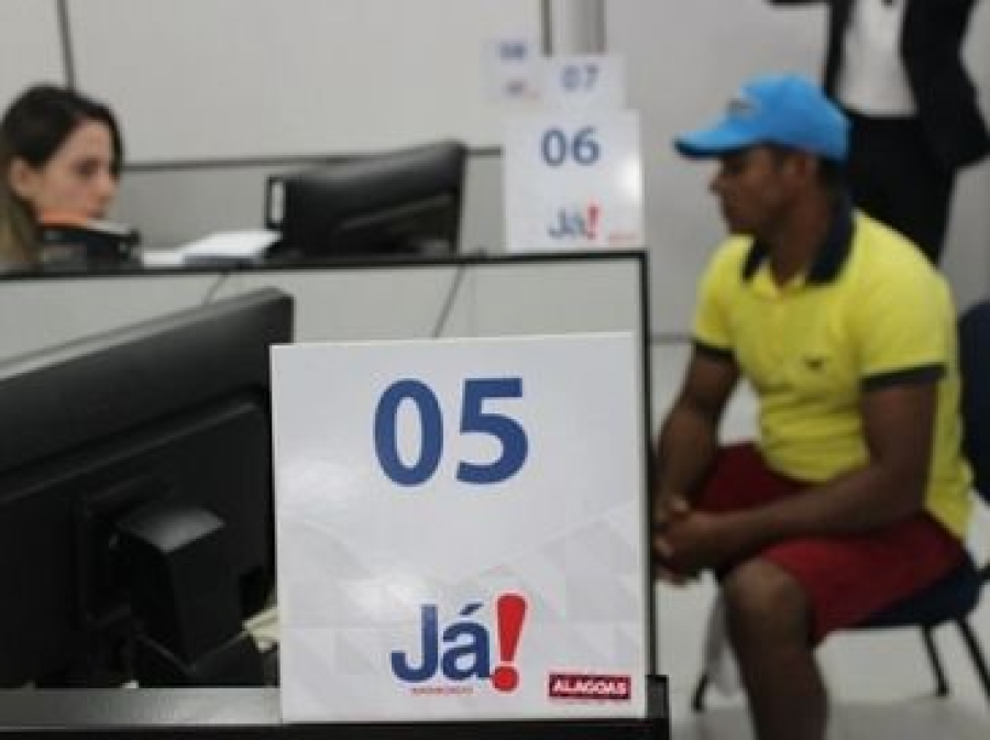 Centrais Já! suspendem atendimento durante feriado de Nossa Senhora Aparecida em Alagoas