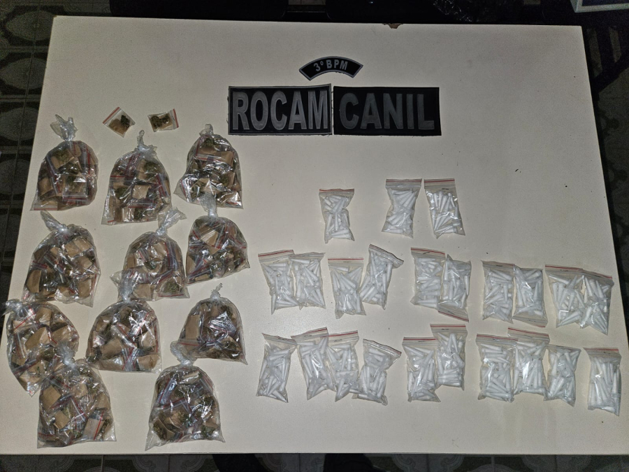 Jovem é preso com 842 porções de cocaína e maconha no bairro Manoel Teles, em Arapiraca