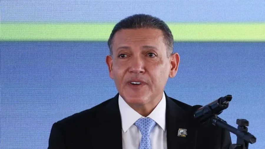 TSE vai analisar pedido para ampliar horário de votação, diz Nunes Marques