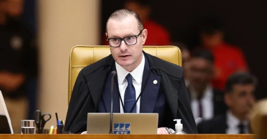 Decisão de Zanin gera desconforto no TSE, mas ministros descartam terceiro turno