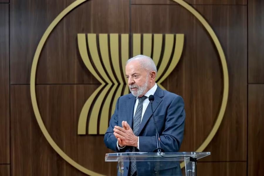 Lula diz que traficantes 'são vítimas dos usuários de drogas' e que seria 'mais fácil' combater viciados