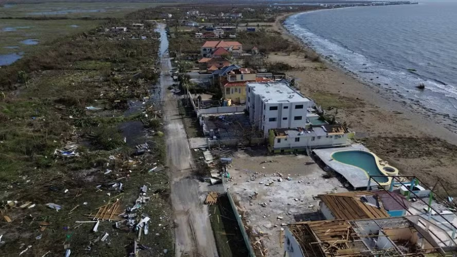 Devastadora passagem do furacão Melissa deixa quase 50 mortos no Haiti e na Jamaica