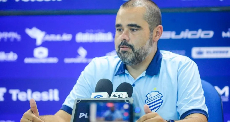 Bonatelli nega saída de Itamar Schülle e projeta Copa Alagoas