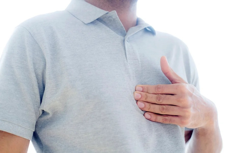 Refluxo e câncer gástrico: oncologista explica os sinais de alerta
