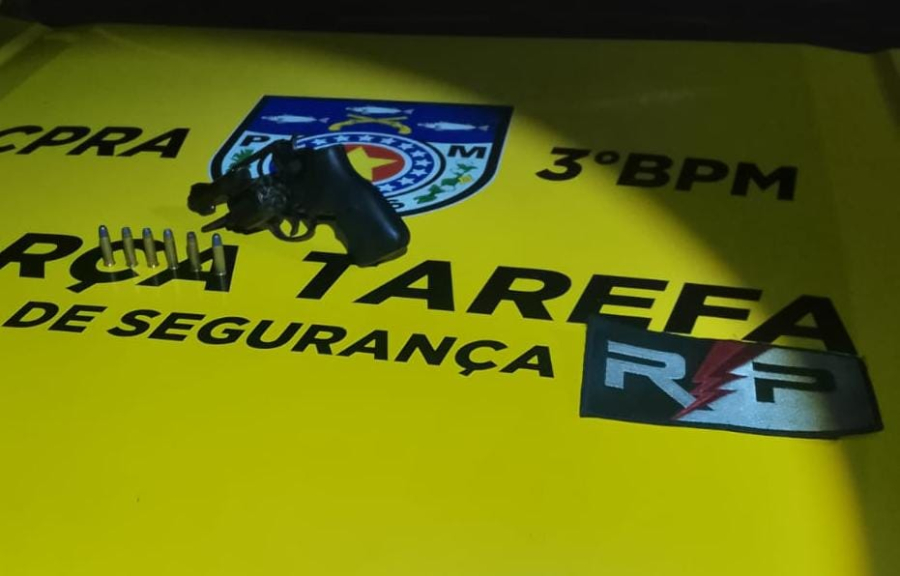 Homem é preso por porte ilegal de arma de fogo, em Taquarana