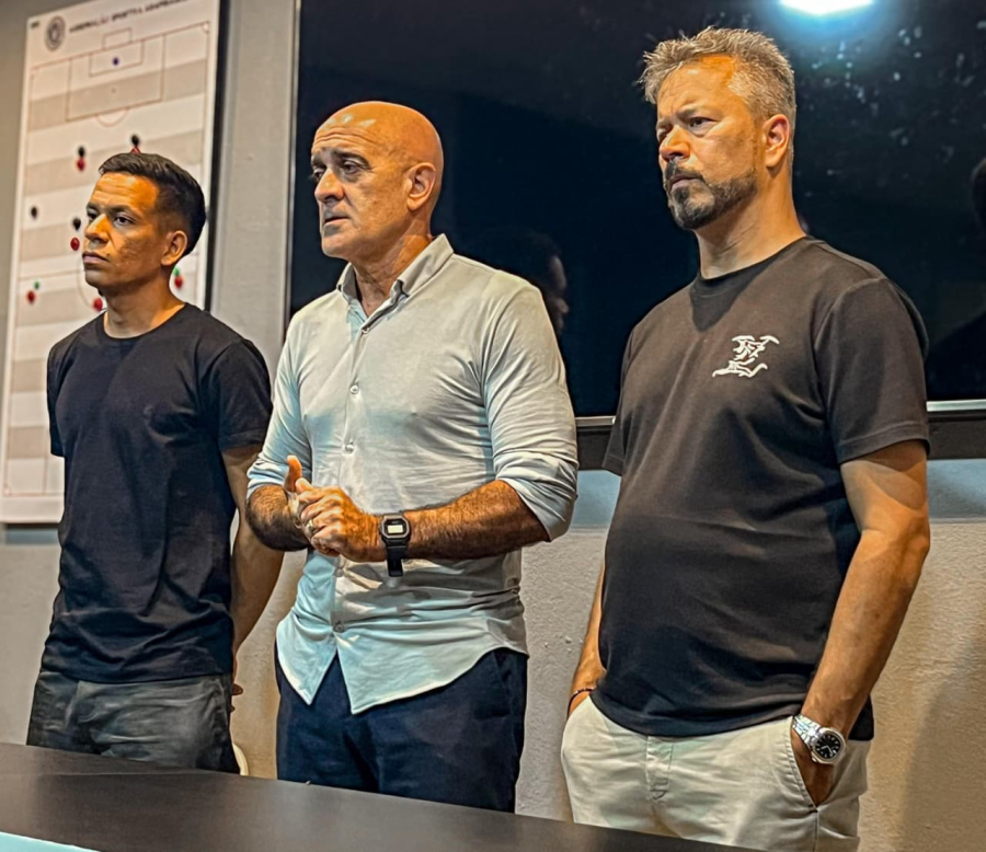 Itamar Schülle é apresentado ao elenco do ASA 