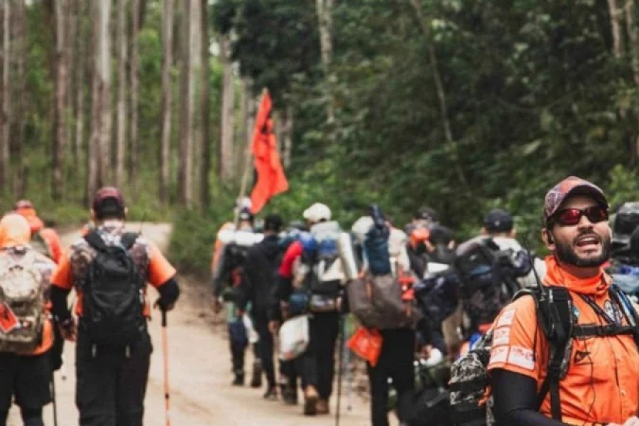 Legendários brasileiros ficam presos em Dubai: 