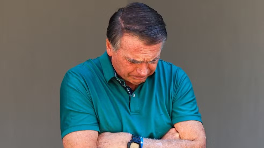  Primeira Turma do STF decide manter Bolsonaro preso na 'Papudinha' por unanimidade