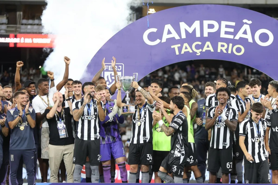 Botafogo vence o Bangu e conquista a Taça Rio