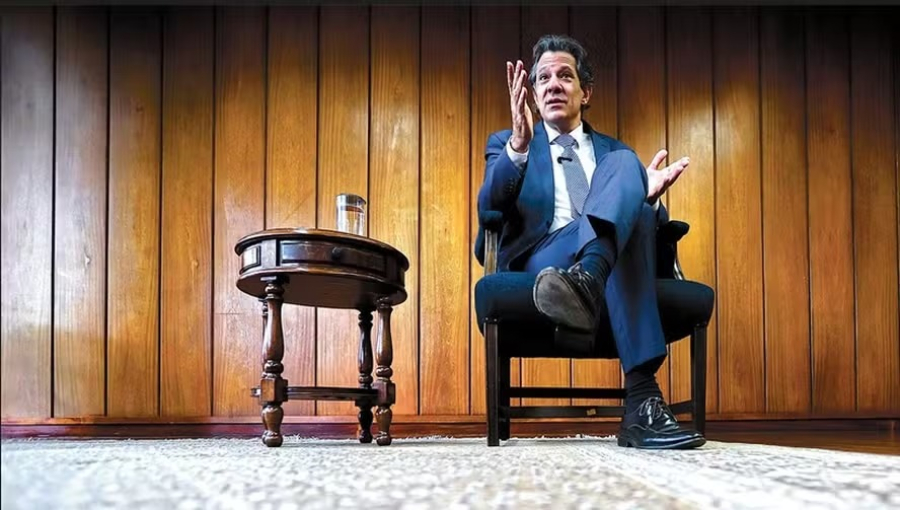 Haddad deixa governo semana que vem e será candidato em SP