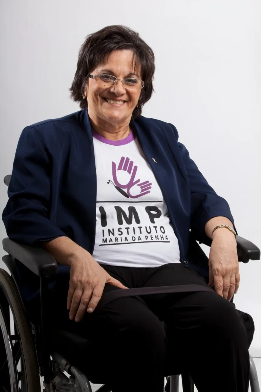 Ex-marido de Maria da Penha e outros três se tornam réus por campanha de ódio contra a ativista