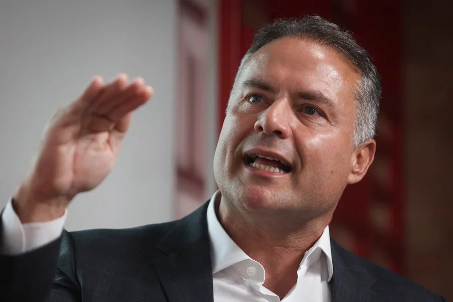 Renan Filho deixará ministério até o fim do mês; George Santoro assumirá