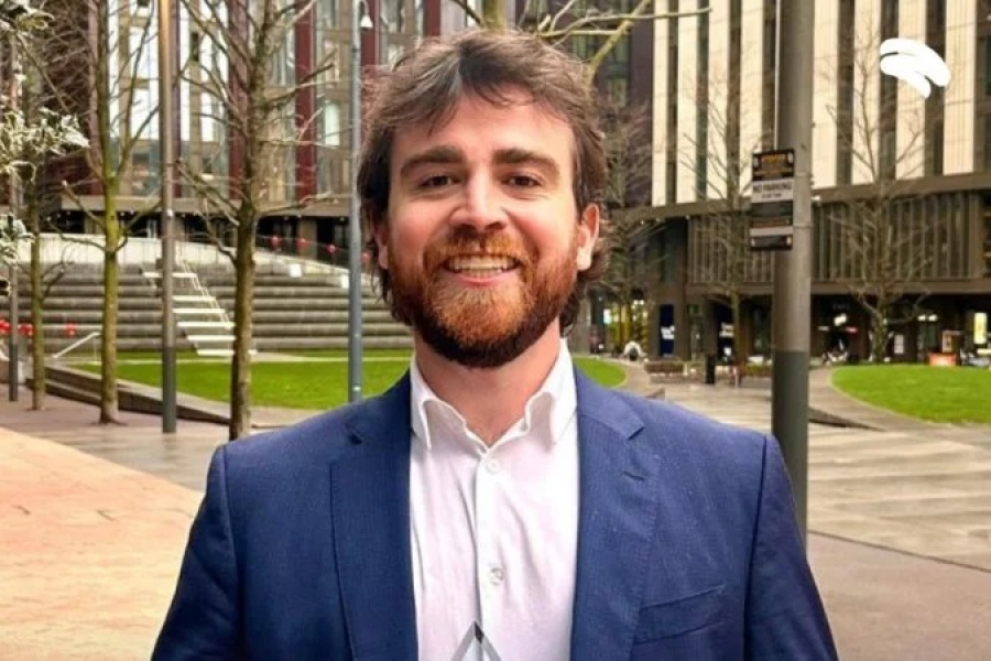 Cientista brasileiro recebe prêmio internacional por pesquisa sobre Alzheimer