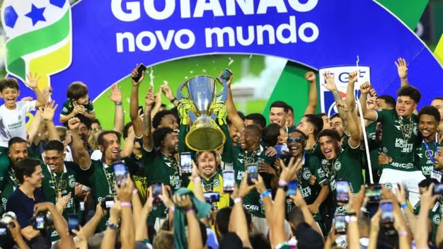 Goiás empata com o Atlético-GO e é campeão goiano invicto