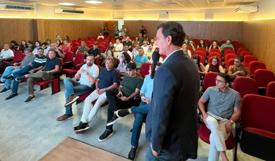 Prefeitos de Alagoas definem teto de R$ 500 mil por cachê para contratação de shows em festas municipais