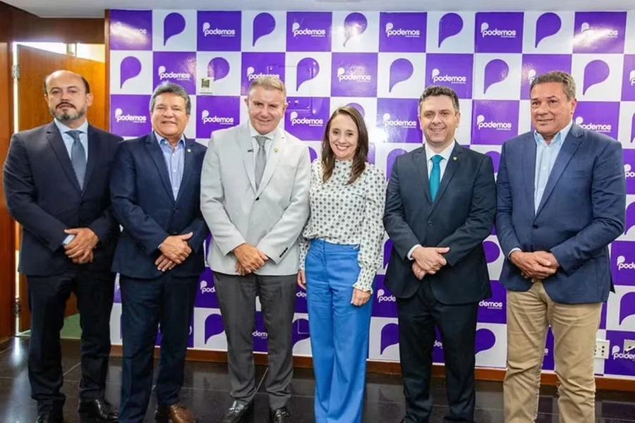 Vanderlei Luxemburgo anuncia pré-candidatura ao Senado pelo Tocantins