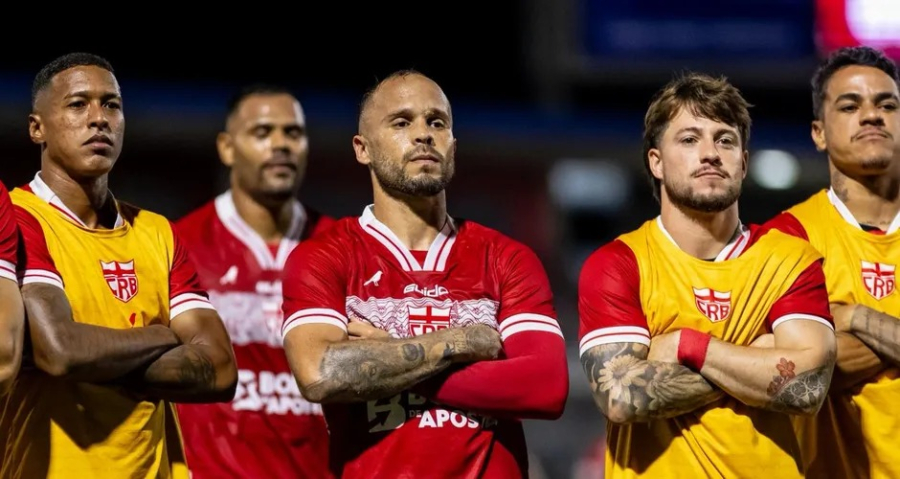 CRB vence Figueirense por 1 a 0 e avança de fase na Copa do Brasil