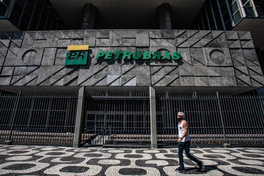 ANP cobra que Petrobras amplie oferta de diesel e gasolina