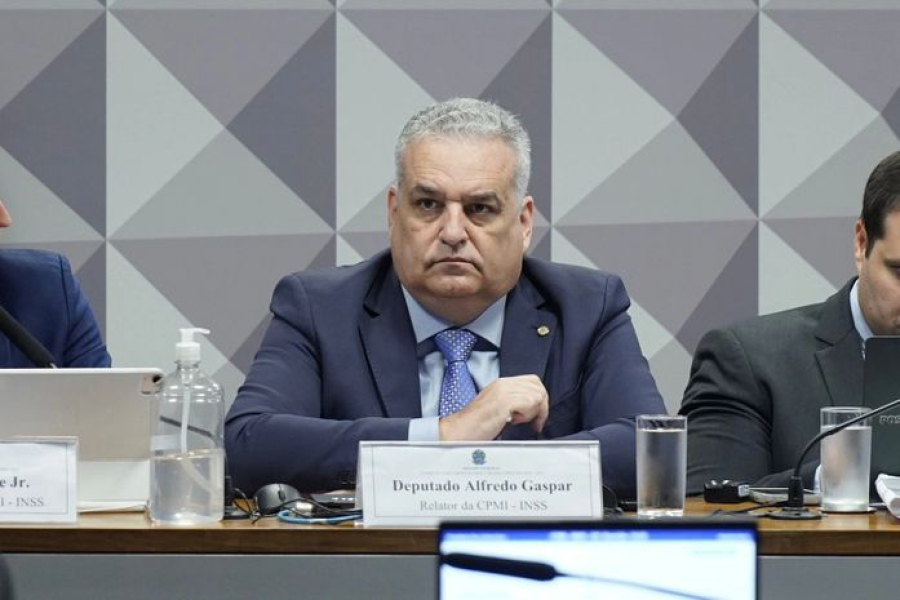 Mais de 200 indiciamentos: Alfredo Gaspar avança na fase final do relatório da CPMI que investiga crime contra aposentados e pensionistas 
