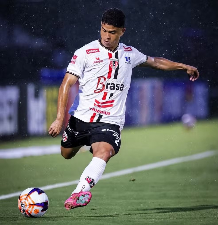 CRB anuncia contratação do lateral-direito Kevin, ex- Primavera-SP