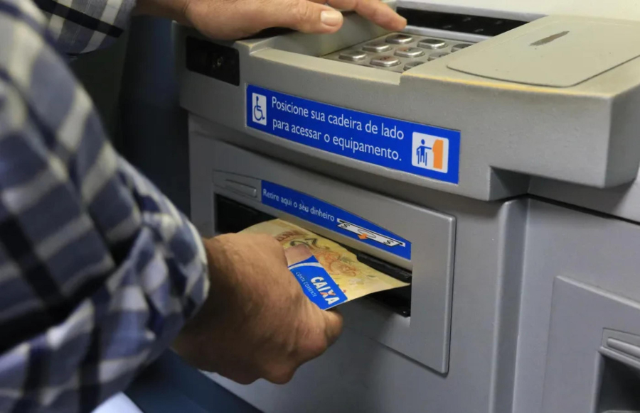 Governador Paulo Dantas antecipa pagamento dos servidores para esta sexta-feira