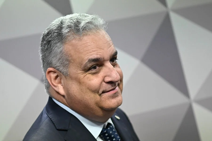 TCU investiga emendas de R$ 6 milhões do relator da CPMI do INSS