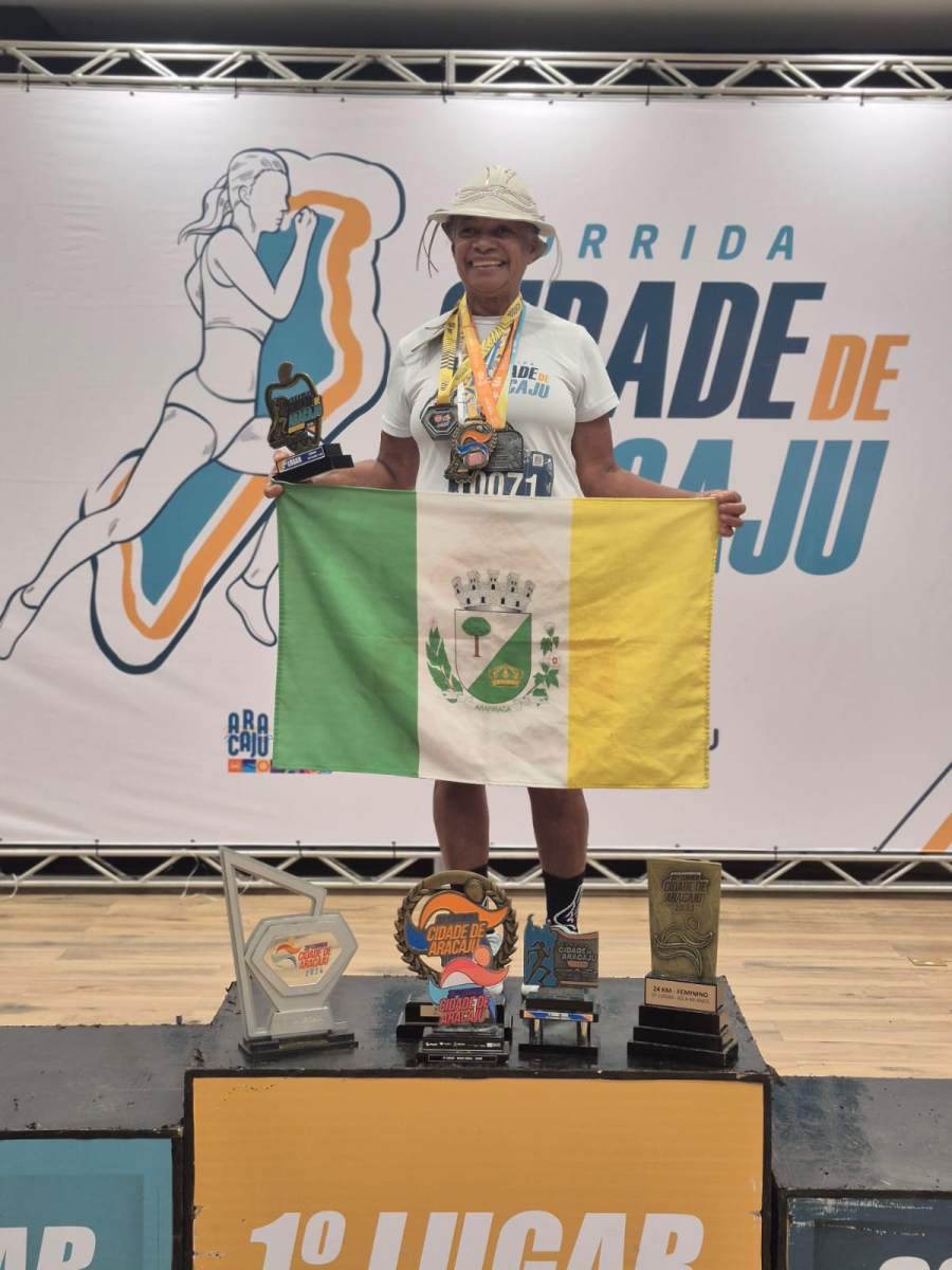 Maratonista Carminha fica em 2º lugar na 41ª edição da Corrida Cidade de Aracaju