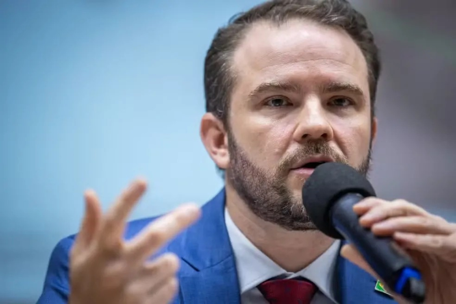 Governo avalia liberar parte do FGTS para o pagamento de dívidas
