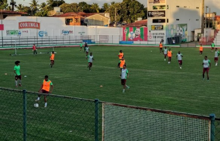 CSE efetiva auxiliar Erivaldo Pedra e anuncia 4 dispensas