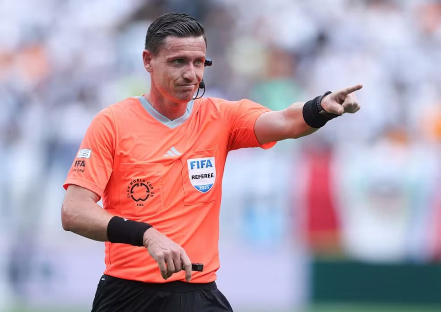 Fifa convoca três árbitros brasileiros para a Copa do Mundo