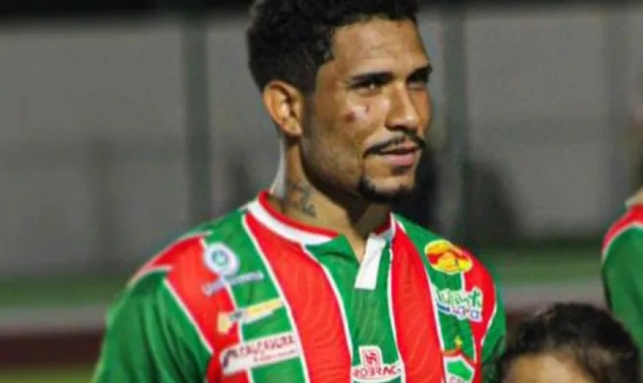 CSE treina para enfrentar o CSA e anuncia retorno do atacante Reninha