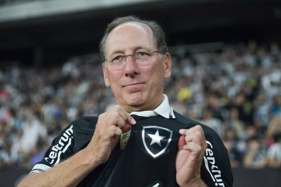 John Textor é afastado do comando da SAF do Botafogo
