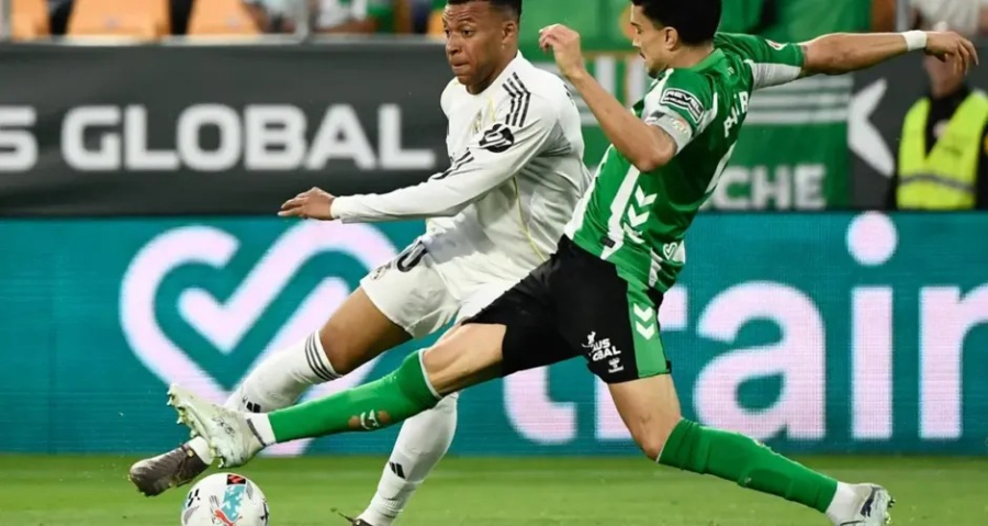 Vini Jr marca, mas Real sofre empate no fim do Betis e vê chance de título diminuir