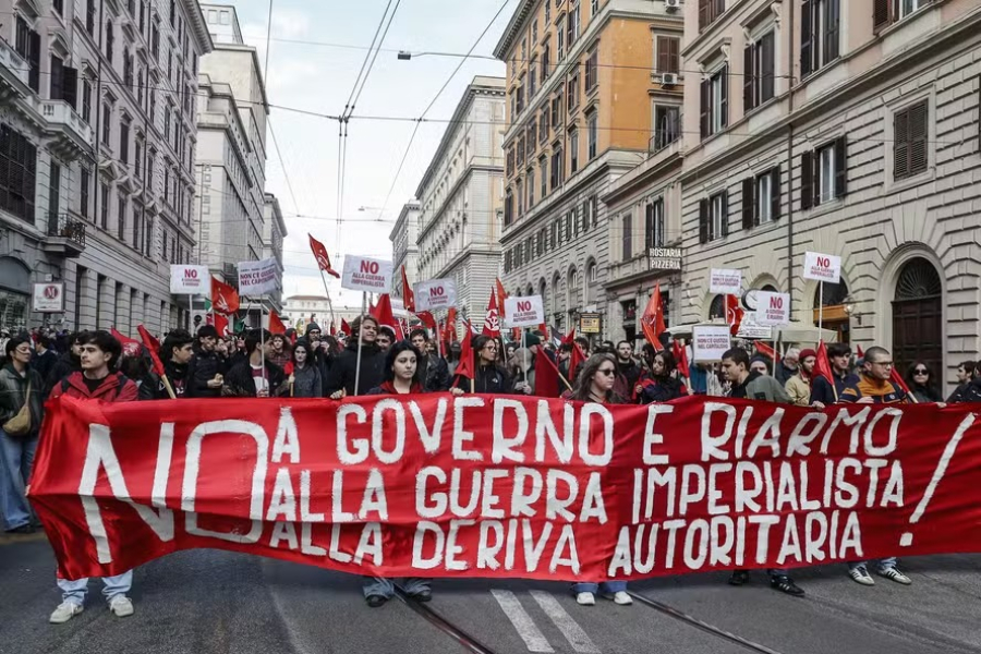 Pressão doméstica faz líderes europeus recalcularem rota e confrontarem Trump