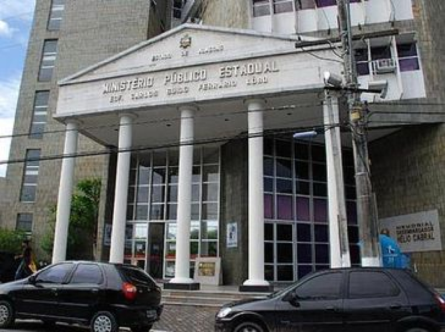 MPAL cobra nomeação de concursados e fim de contratos temporários em Craíbas