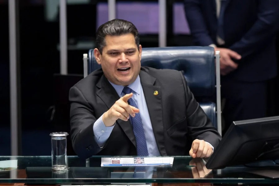 Congresso deve derrubar veto à Dosimetria e impor nova derrota a Lula