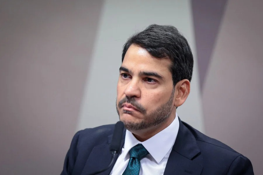 Planalto estuda reação após Senado rejeitar Messias ao STF