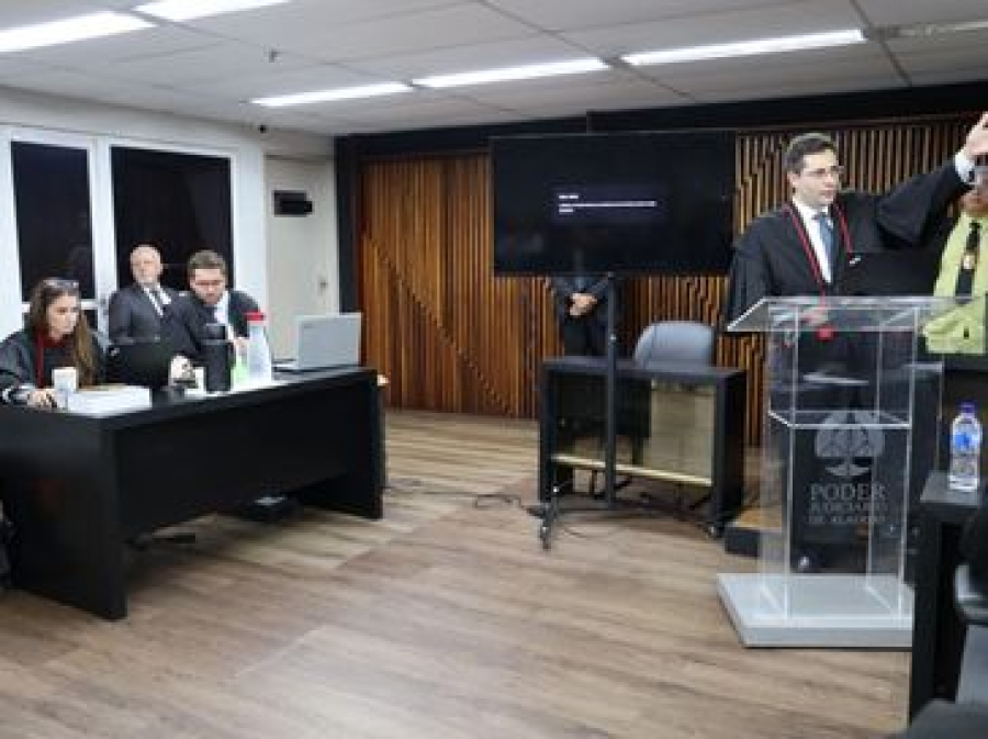 Peça-chave do caso Davi: testemunha identificou policiais em 62 fotos e acusação pede condenação